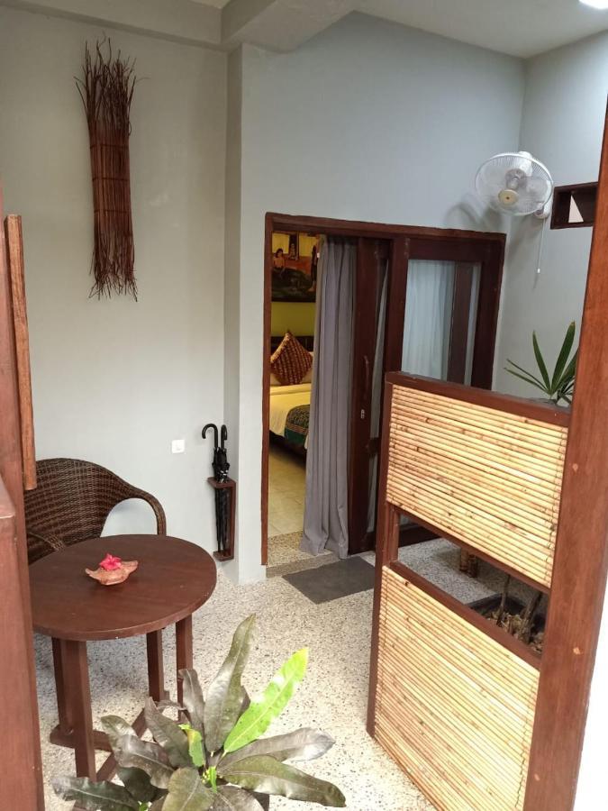 Cocotinos Lembeh A Boutique Dive Lodge Bitung Exterior foto