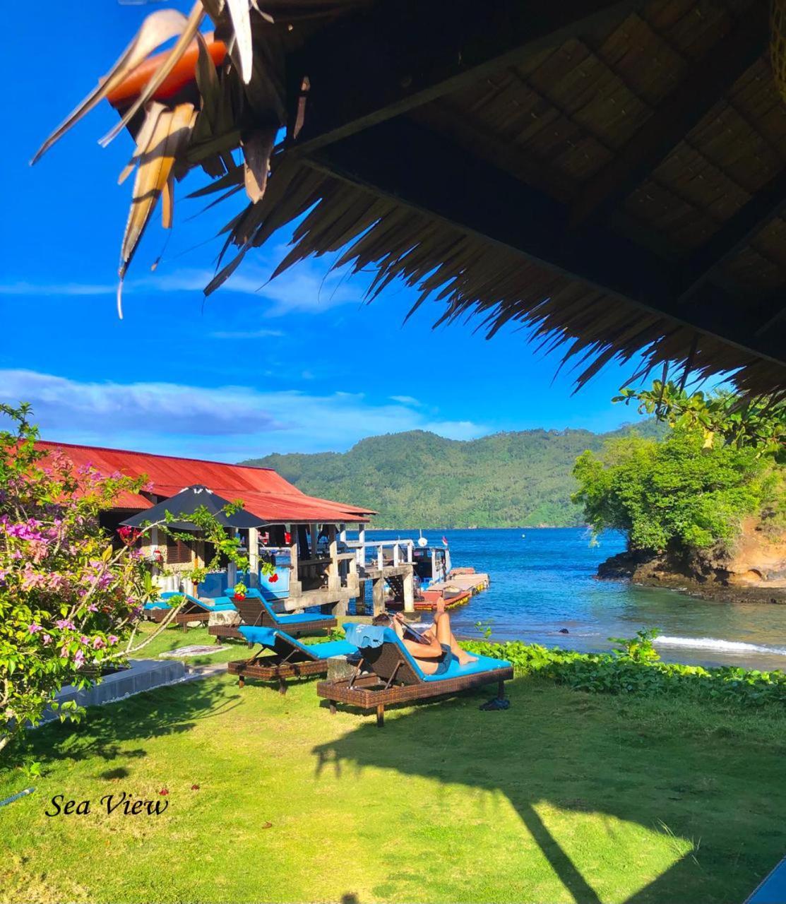 Cocotinos Lembeh A Boutique Dive Lodge Bitung Exterior foto